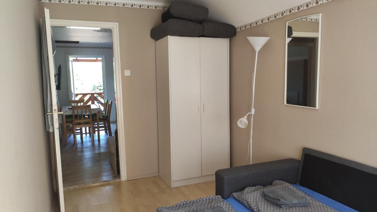 Апартаменти Lelle Lelke Apartmanhaz Балатонлелле Екстер'єр фото